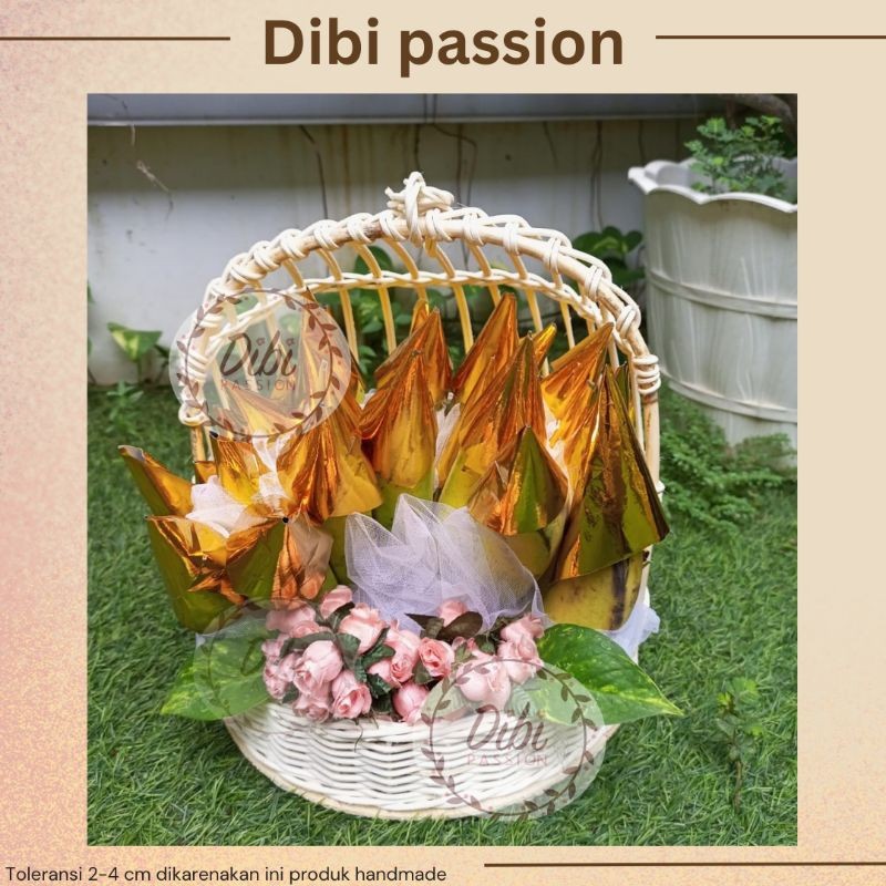 

HAMPERS PISANG RAJA SESERAHAN HANTARAN HAMPERS PISANG PARSEL PISANG RAJA PARSEL BUAH PISANG