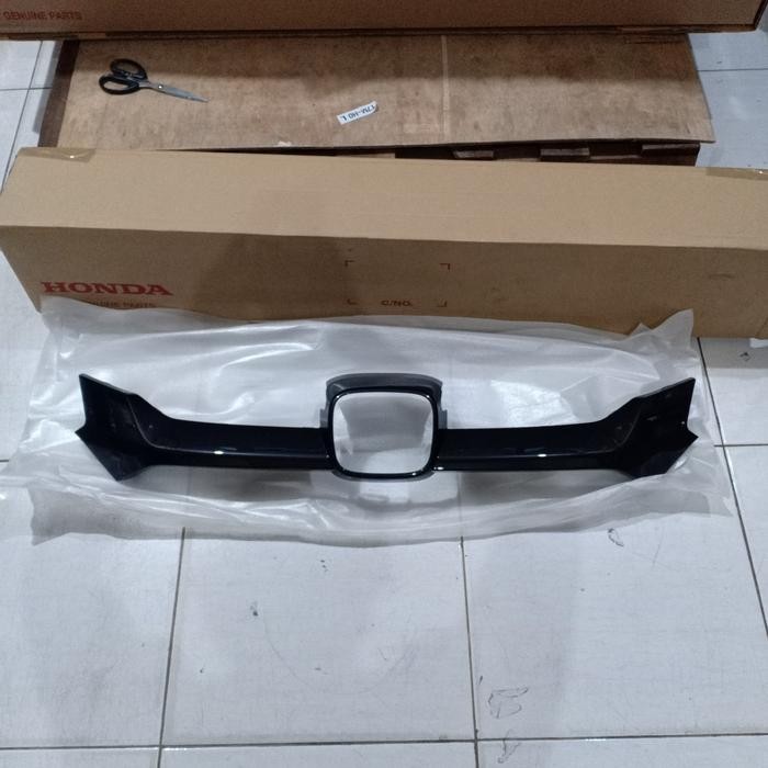 GRILL HITAM CRV GEN 4 GRILL CRV 2016 ORIGINAL