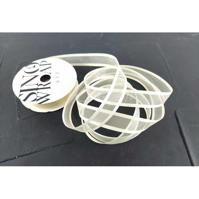 

Pita Tengah Organdi; Lebar 2.5 cm; Panjang 20 yard - Putih Gading