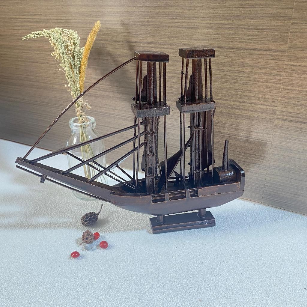 Miniatur kapal layar miniatur kapal pinisi dekorasi pajangan kapal kayu