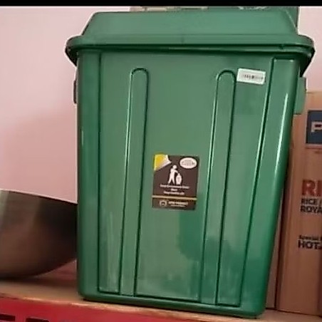 TEMPAT SAMPAH MIKIWA MPW 18 LITER HIJAU/TEMPAT SAMPAH PLASTIK MPW