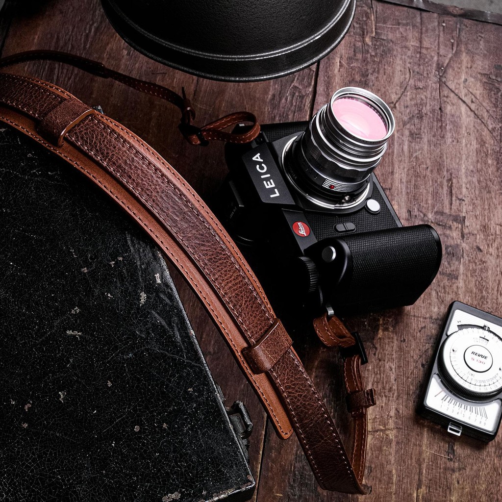 Angelo Pelle Neckstrap Ferrara for Leica SL S M Q CL --Foxy Brown