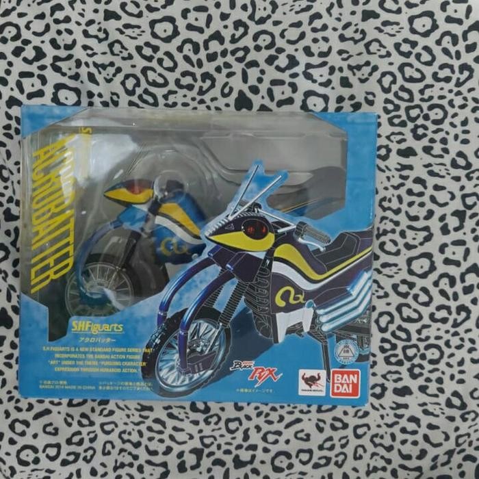 MAINAN... SHF Acrobatter by Bandai