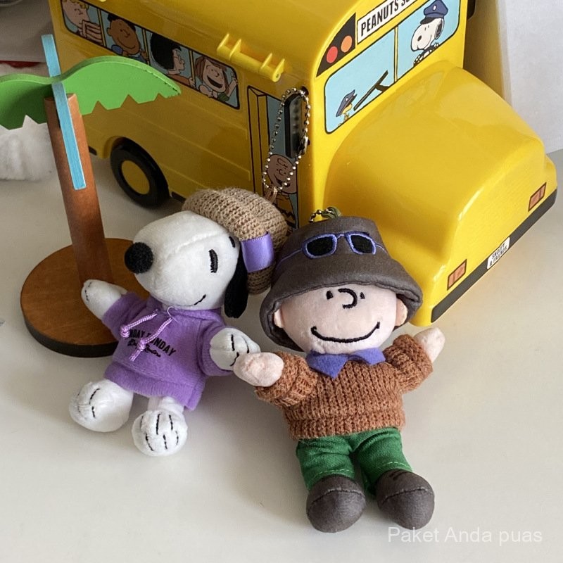 Snoopy Puppy and His Friend Charlie Plush Doll Keychain Pendant