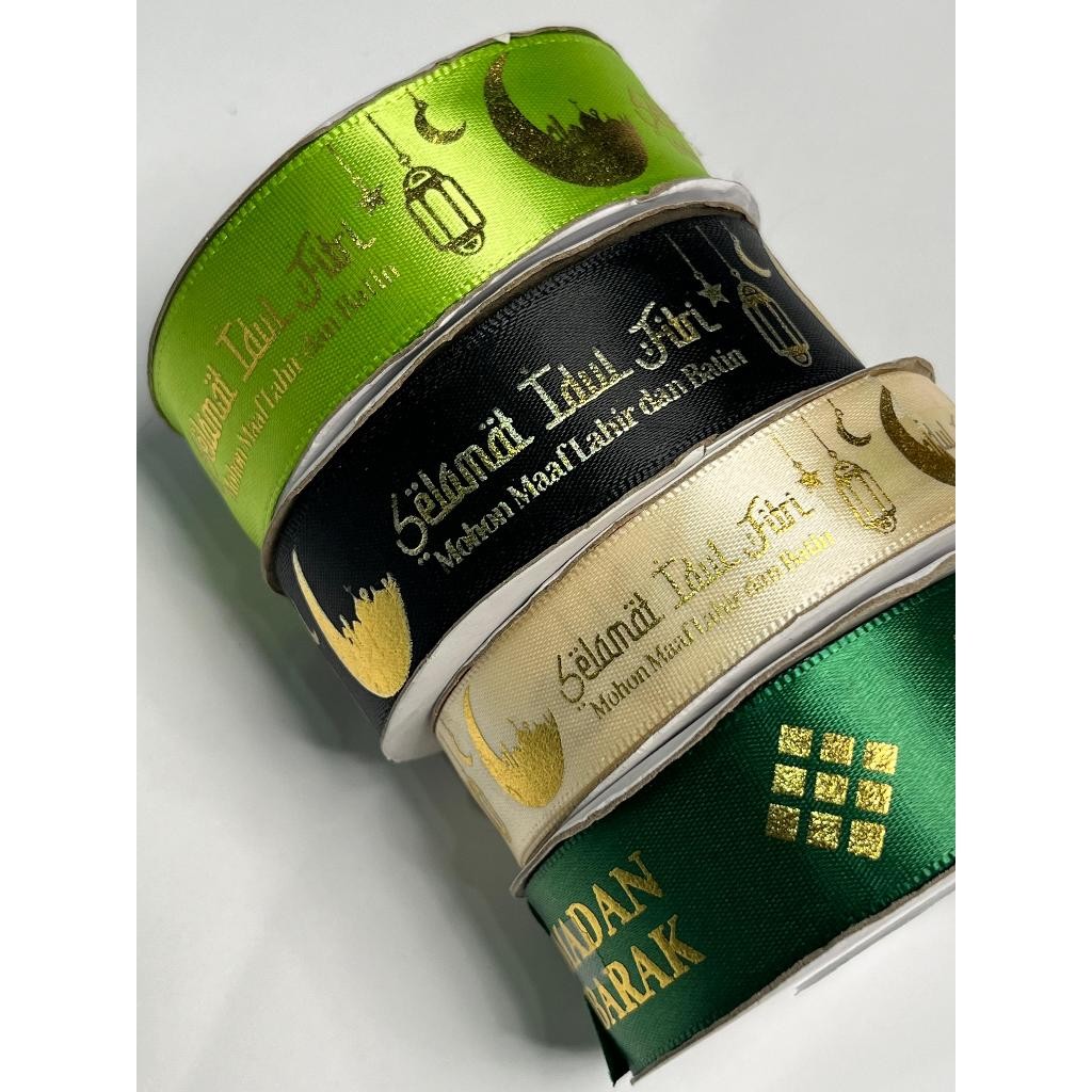 

PITA SATIN PITA SELAMAT IDUL FITRI PANJANG ±23 METER UKURAN 2,5 CM