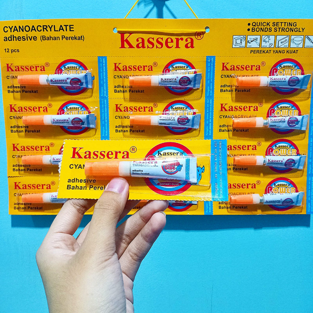 

[ 1 Lembar isi 12 Pcs ] Lem Power Glue merk random/kassera harga pedagang