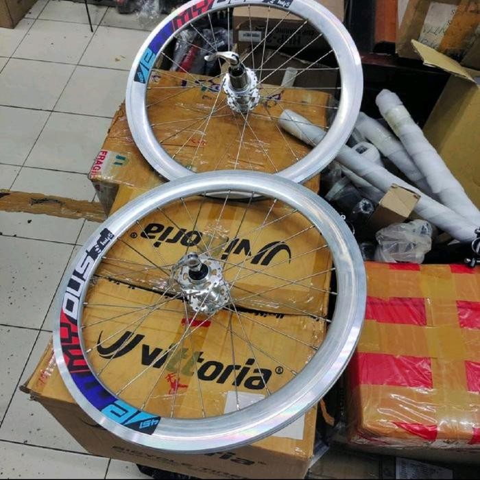 Wheelset Velg Set 16 Plus 349 20 406 451 GT half5 Disc Brake Silver Chrome 32 Hole Hub MXL Silver Cr