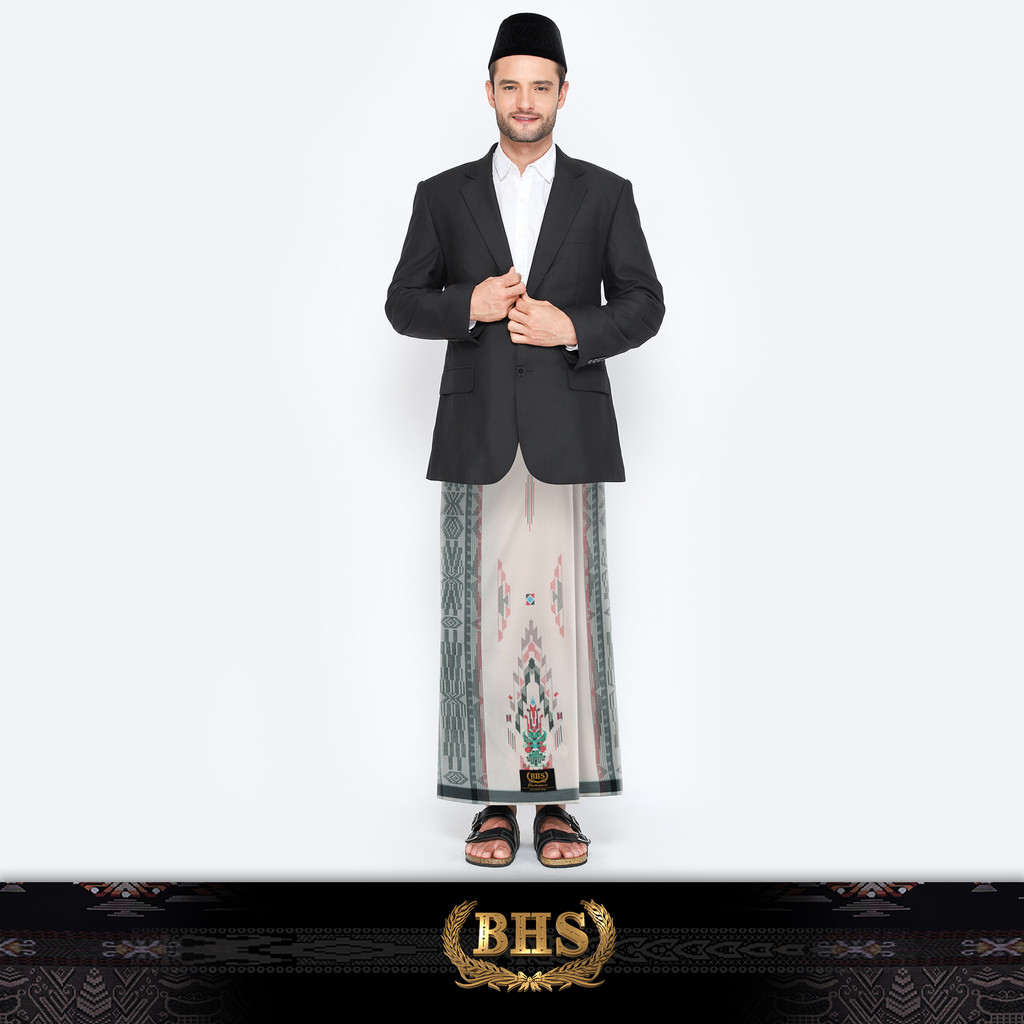 Sarung BHS Masterpiece Gold Motif M81 SGE Putih Merah 02