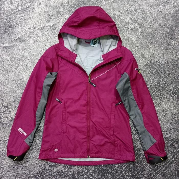 Jaket outdoor gopcore SALEWA WINDSTOPPER jaket running tipis bagus size M