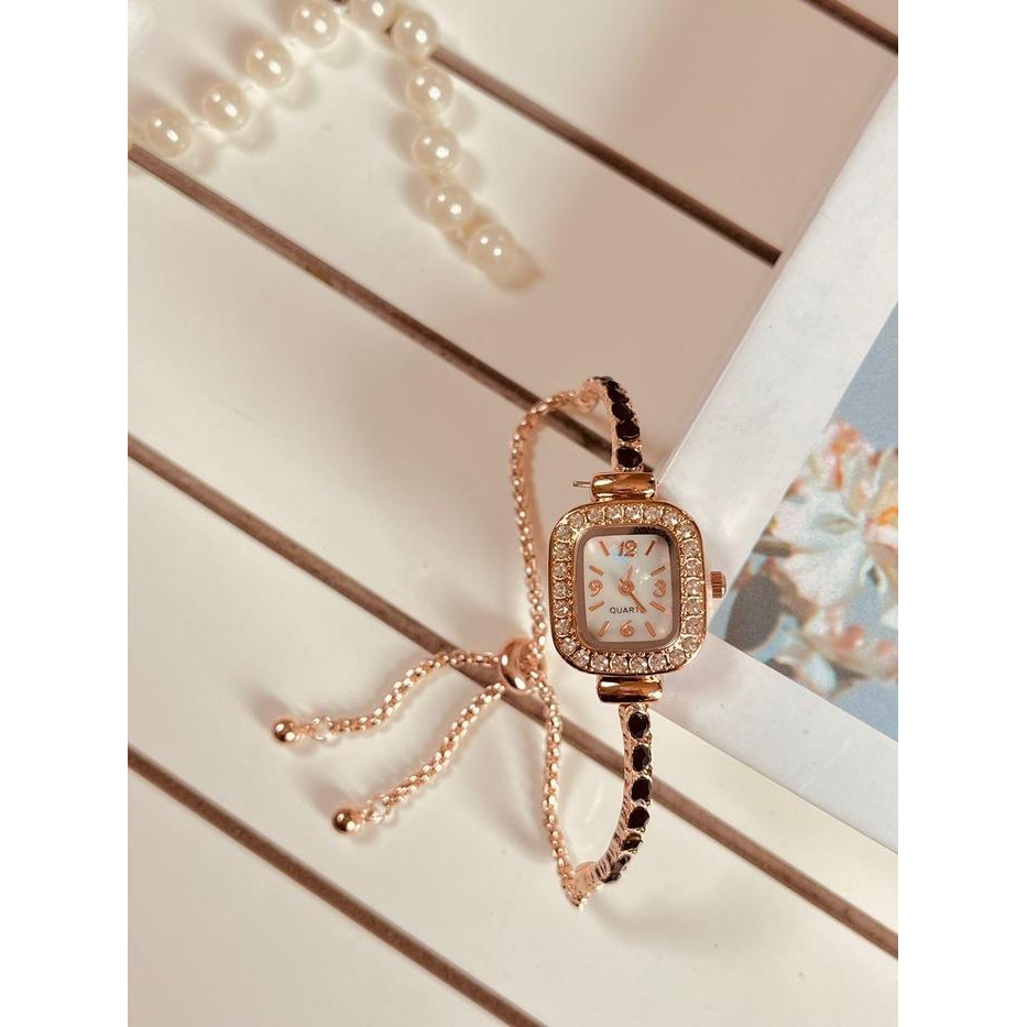 JAM TANGAN WANITA RANTAI SERUT MODEL KOTAK KECIL - Biru Tua