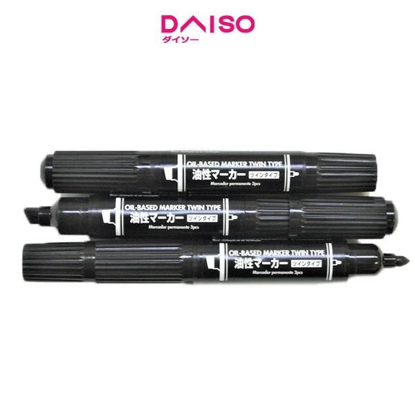 

Daiso 3pcs oil based marker twin type.