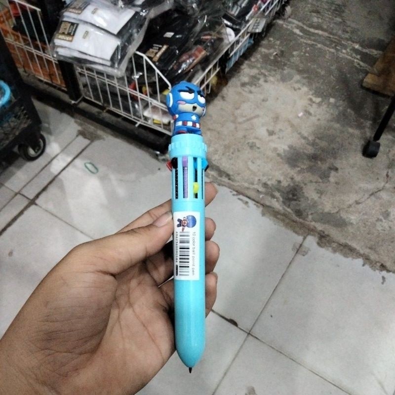 

pena karakter 10 warna