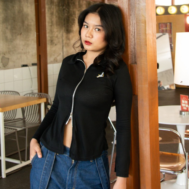 LAPAKSHOP RWYA - Zyra Knitted Zipper Top | Atasan Wanita | Blouse Wanita Knit Sleting Lengan Panjang