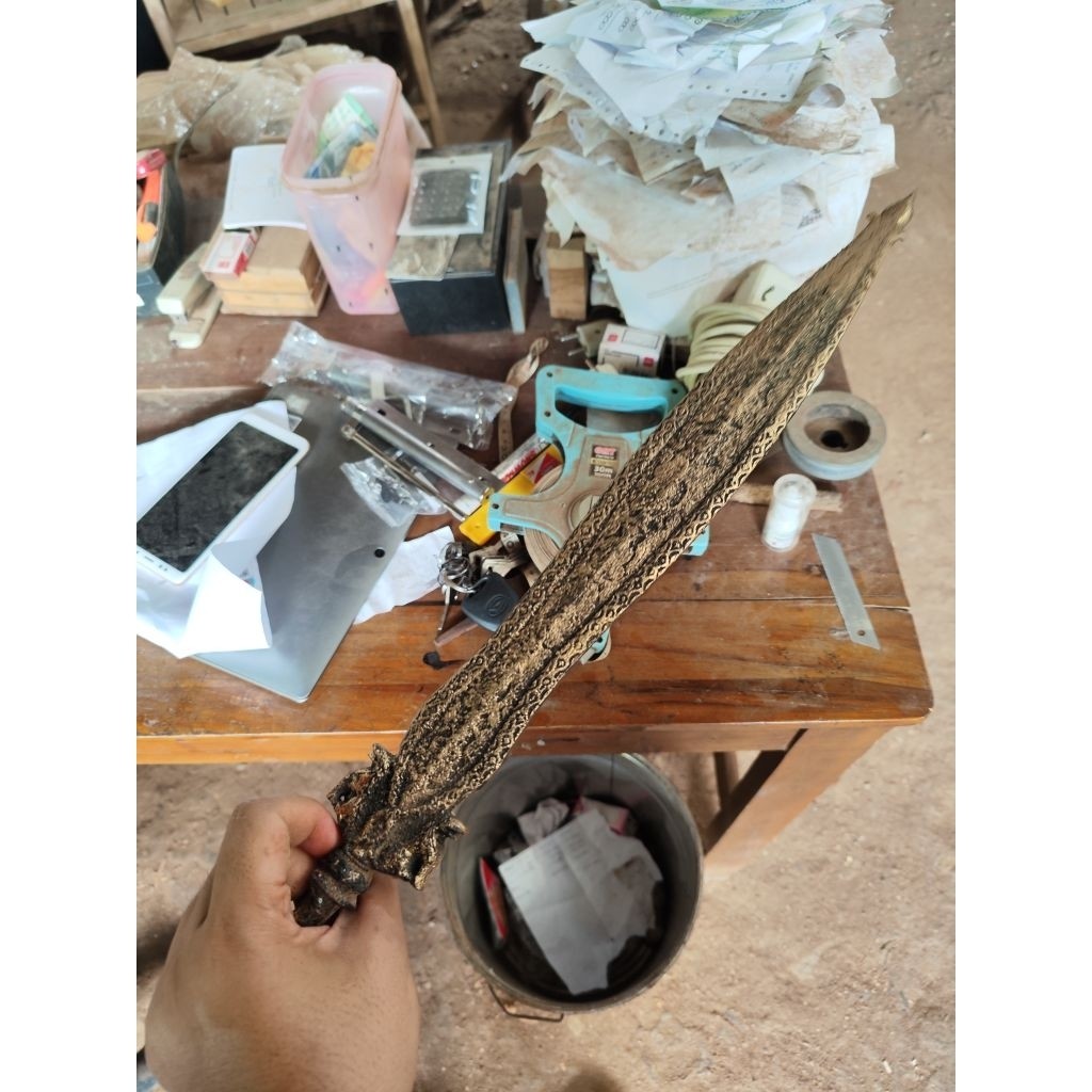 

tomb singo barong kembar kamarogan mewah murah jpr001