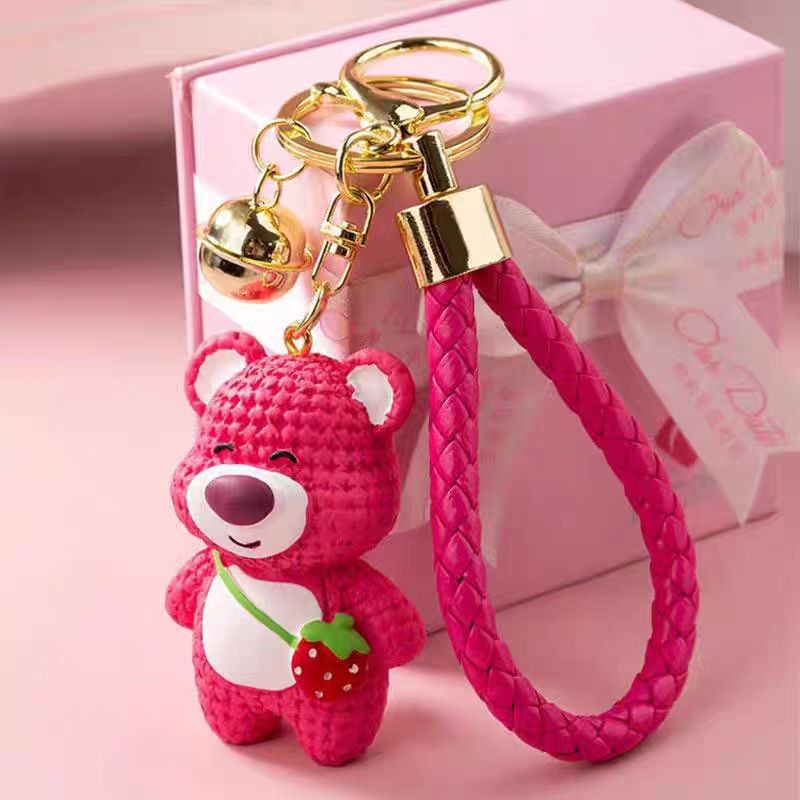 Gantungan Kunci Anti - Hilang Beruang Stroberi - Liontin Boneka Perhiasan, Cocok Tas Anak TK, Grosir