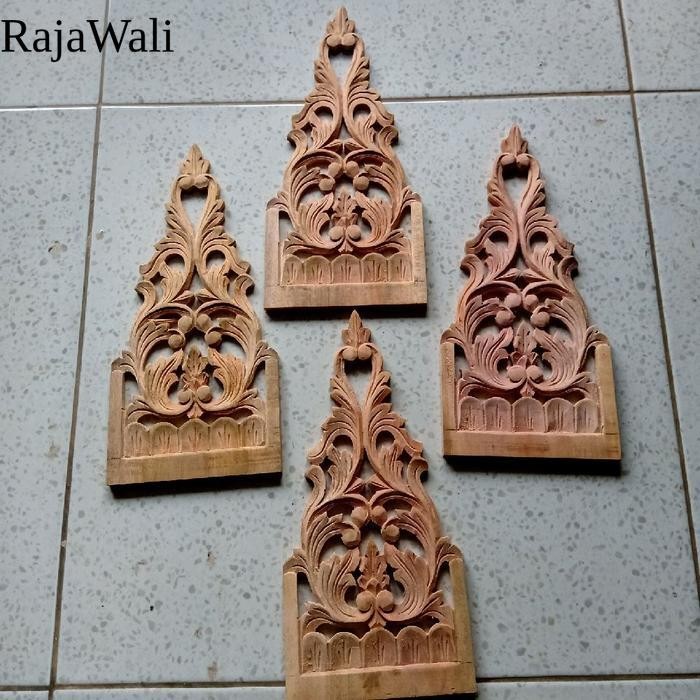 ornamen ukir ukiran kayu tempel Soko tiang rumah RJ17