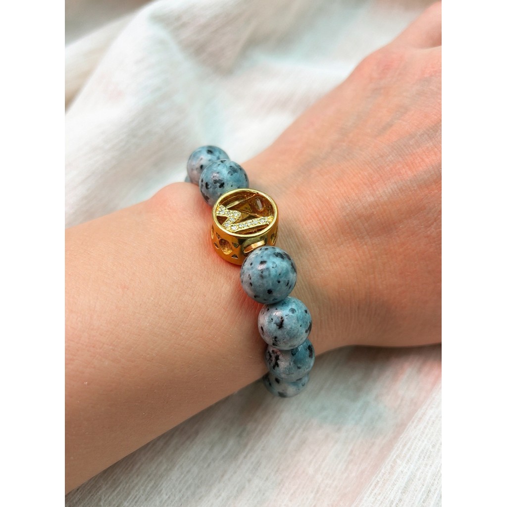WEARMOURA Gelang Kesehatan - Gelang Giok Inisial Name Warna Biru Muda Motif/ Handmade