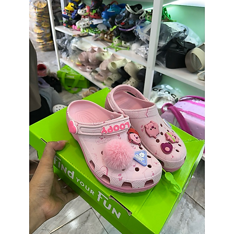Sandal Crocs Loopy Woman dewasa / Crocs X zanmang Loopy Clog Woman