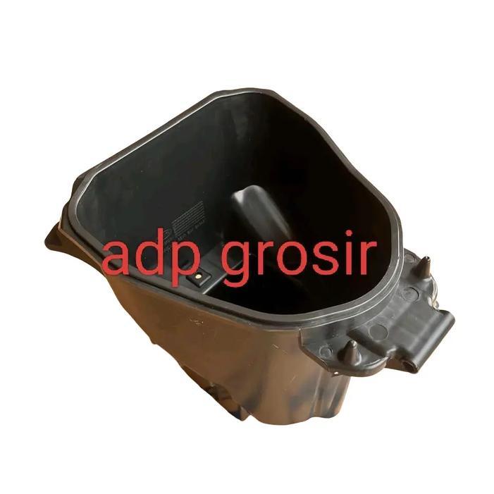 box baghasi tempat dudukan aki motor Honda Revo absolute karburator