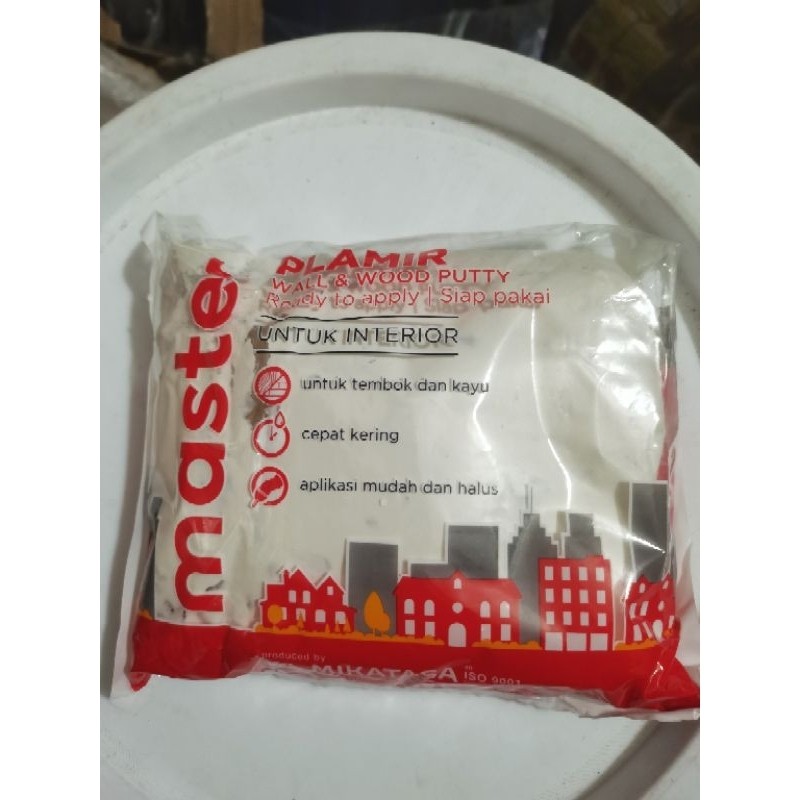 dempul tembok / Wall filler master kemasan plastik 1kg