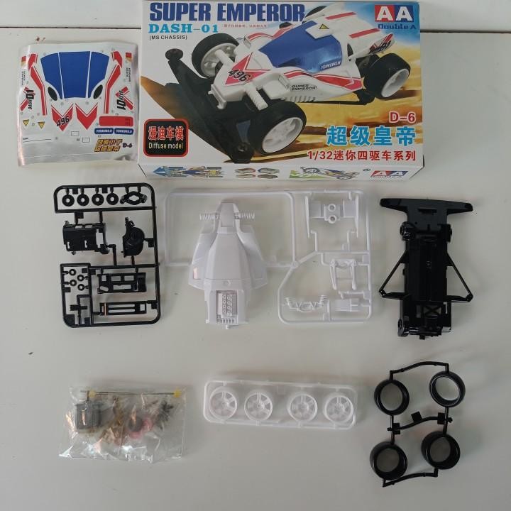 Tamiya 496 Super Emperor White Blue Red Dash - 01 Diffuse Model Kit 1/32