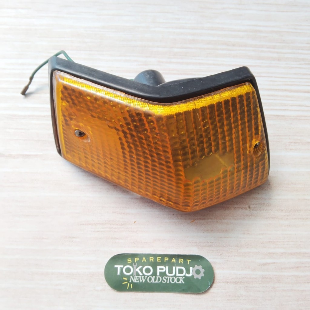 COD/LAMPU SEIN MIKA SEIN SEN BELAKANG SEBELAH KIRI WARNA ORANGE VESPA PX LAMA -NEW OLD STOCK-