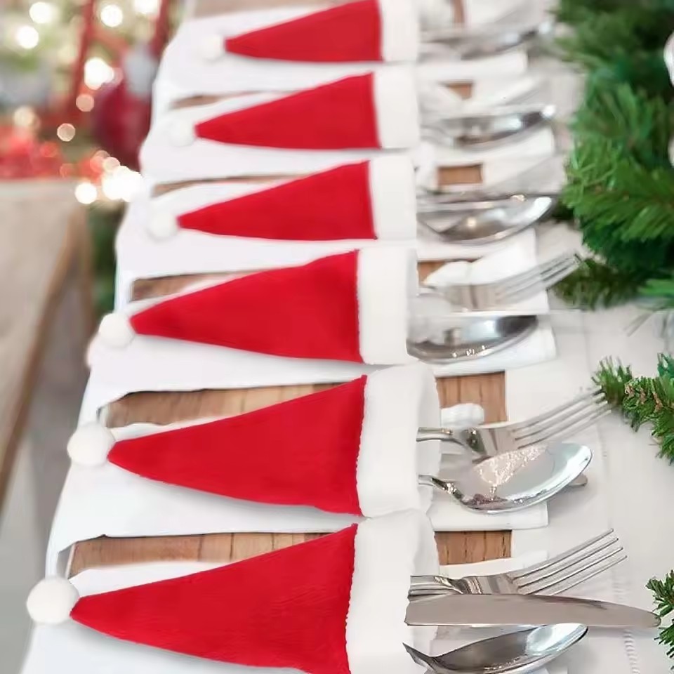 

10pcs Cutlery Set With Santa Hat Shaped Cutlery Holder Decoration & Wine Bottle Cover, Mini Plush Knife Set