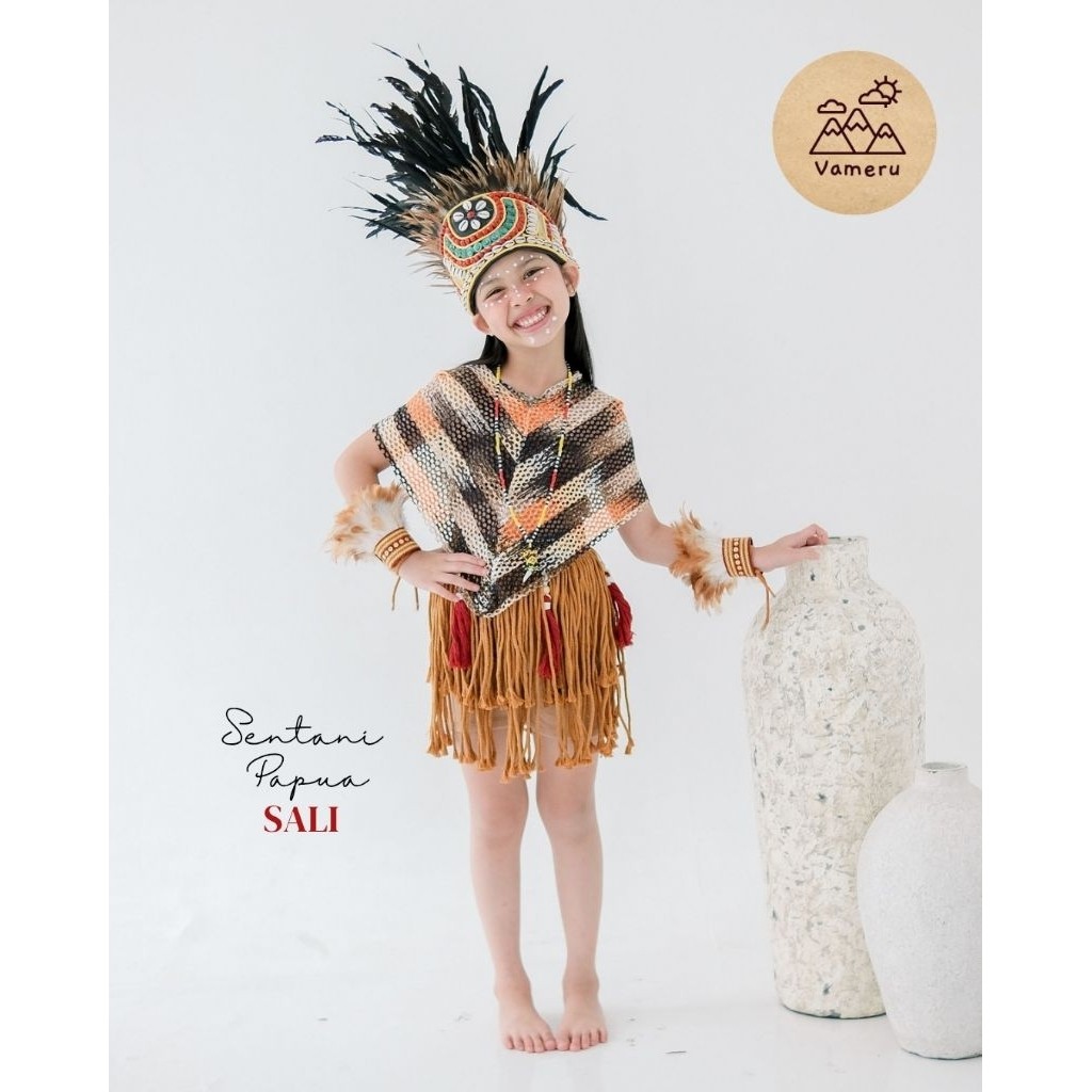 VAMERU - Baju Adat Anak Perempuan Papua Sentani