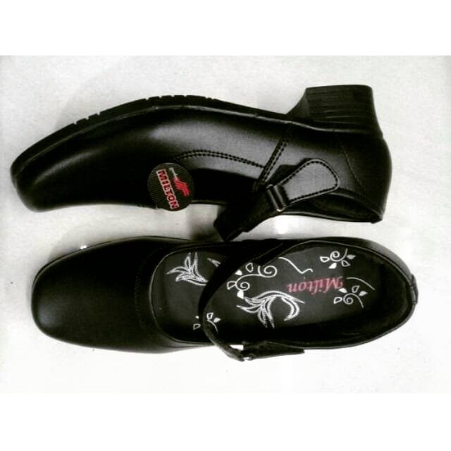 Sepatu Pantofel Milton / Sepatu Paskibra tali / Sepatu Formal Wanita ( MERK MILTON 100 % ORIGINAL )