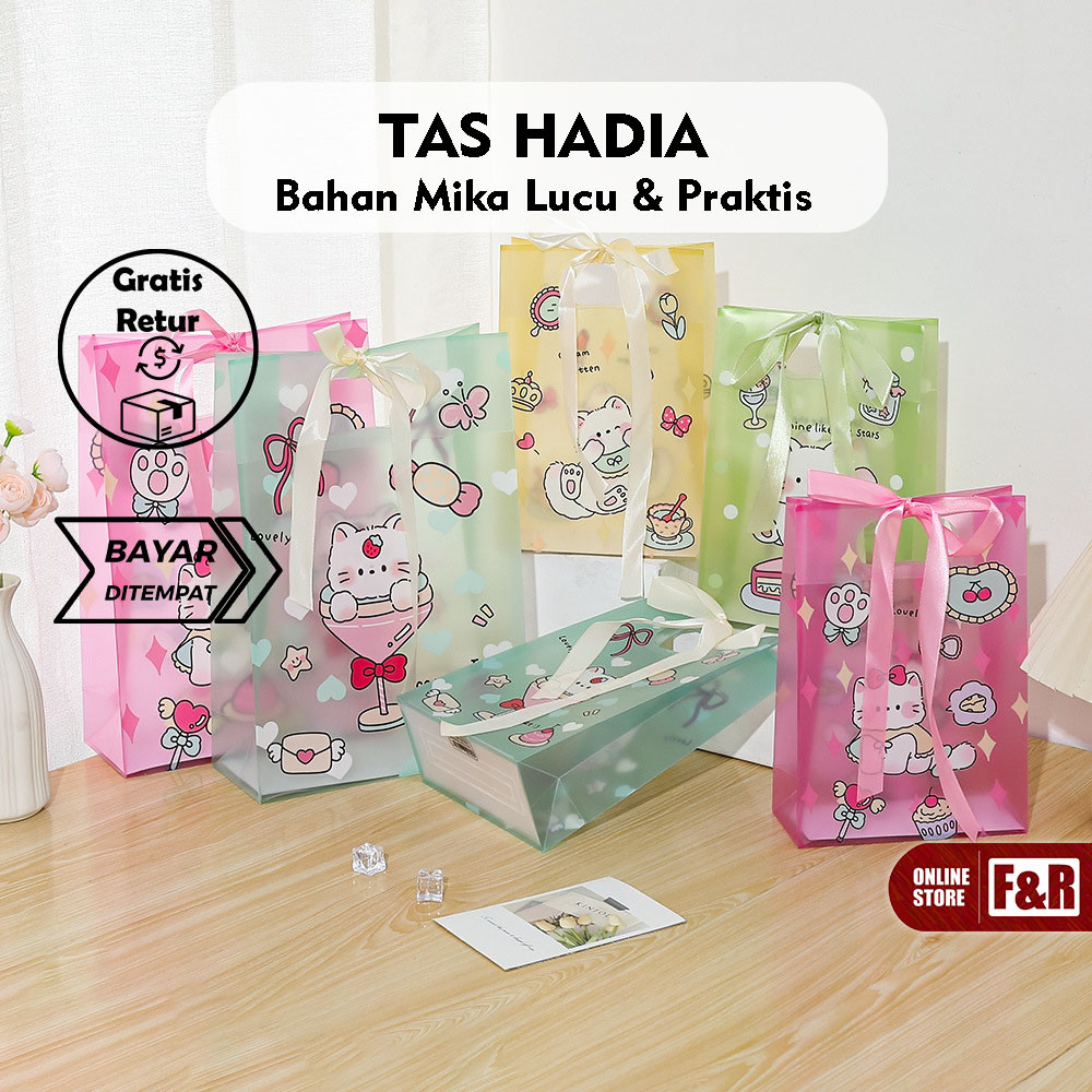

Tas Souvenir Bahan Transparan Tebal Tas Mika Motif Lucu Tas Souvenir Tas Hadiah Mika Motif Kartun Lucu Goodie Bag