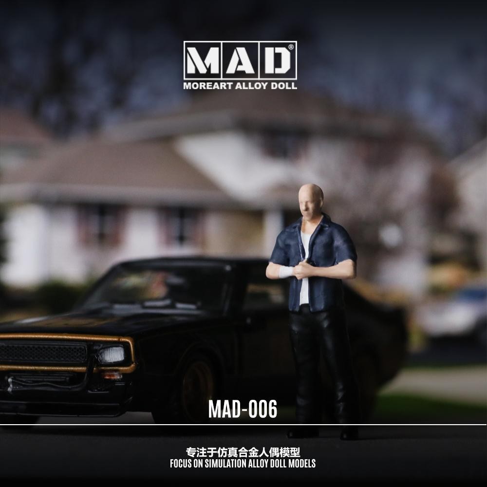 More Art MAD 1:64 Fast & Furious Diecast Figure Dominic Toretto