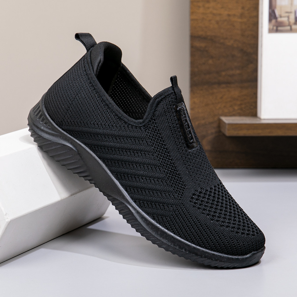 Sepatu Pria Ringan Hitam Hitam Slip-On Pria Sepatu Senior Kasual Kets Flyknit Sol Lembut TB511-H