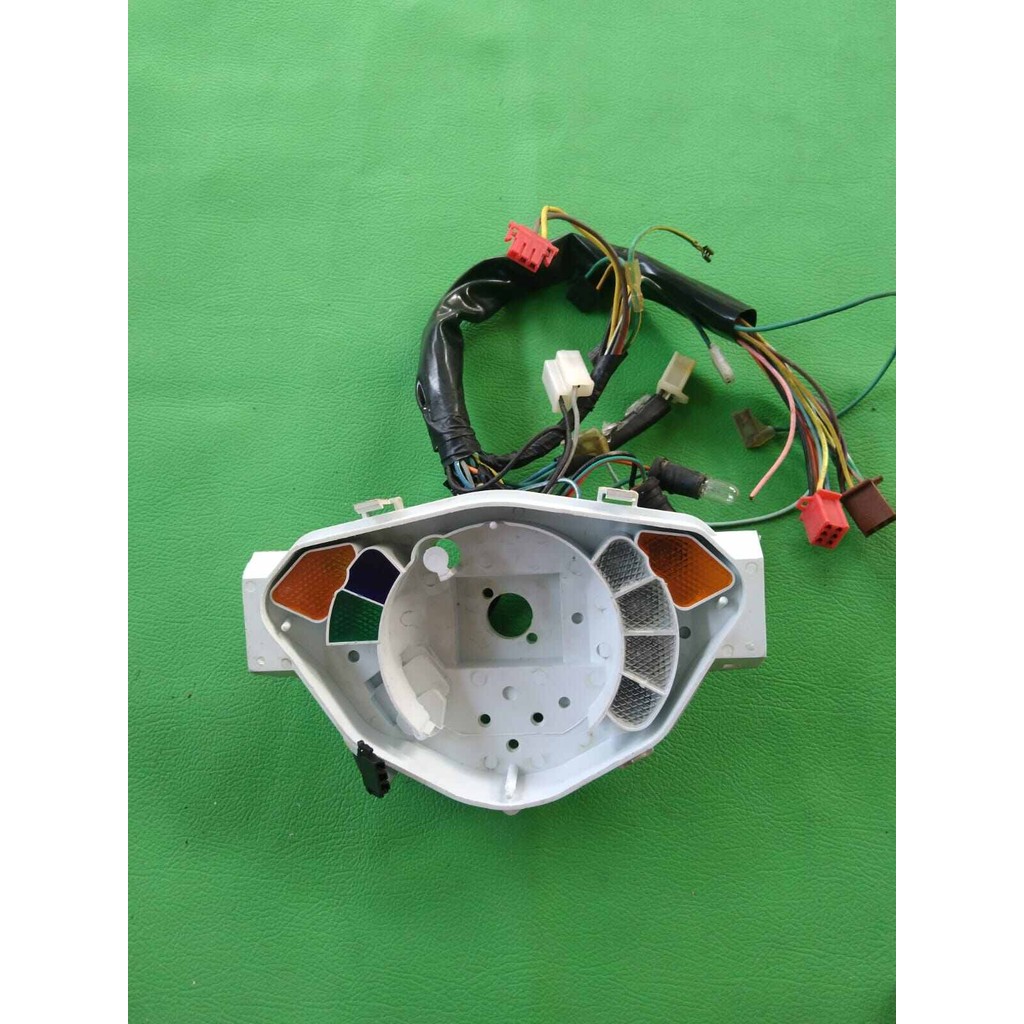 Cover rangka rumah speedometer komplit indikator Honda Revo lama