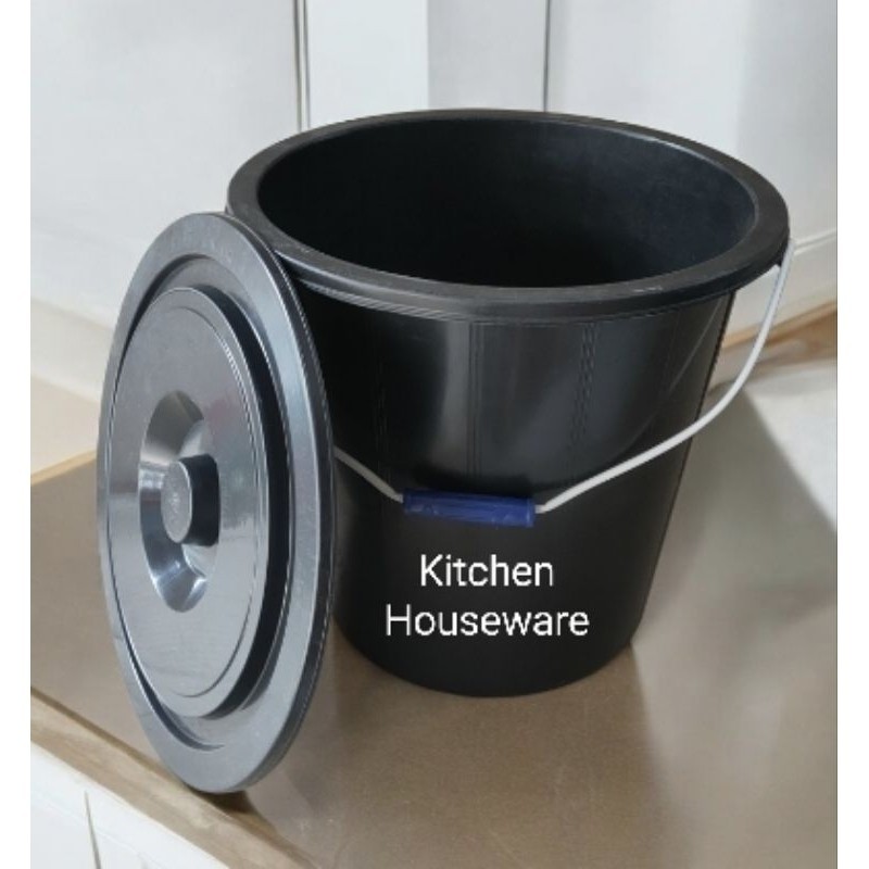 Ember Timba 6 Galon Tutup Hitam