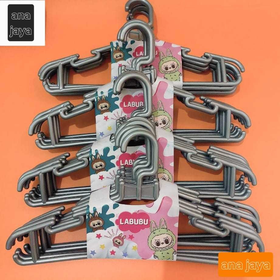 Hanger Plastik Silver 38 cm – Paket Hemat 2 Lusin (24 pcs) Tebal & Awet