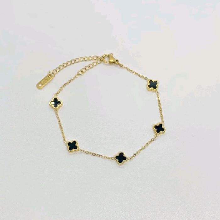 Gelang Titanium Wanita Gelang Tangan Rantai Clover Kecil Gold Rose Silver Anti Karat Tidak Luntur