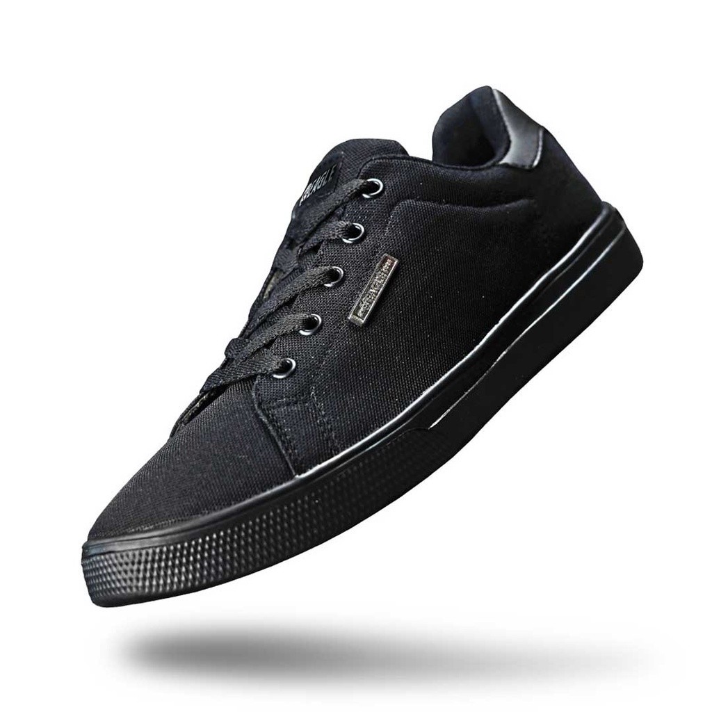 EAGLE MARTIN SEPATU SEKOLAH 100% ORIGINAL