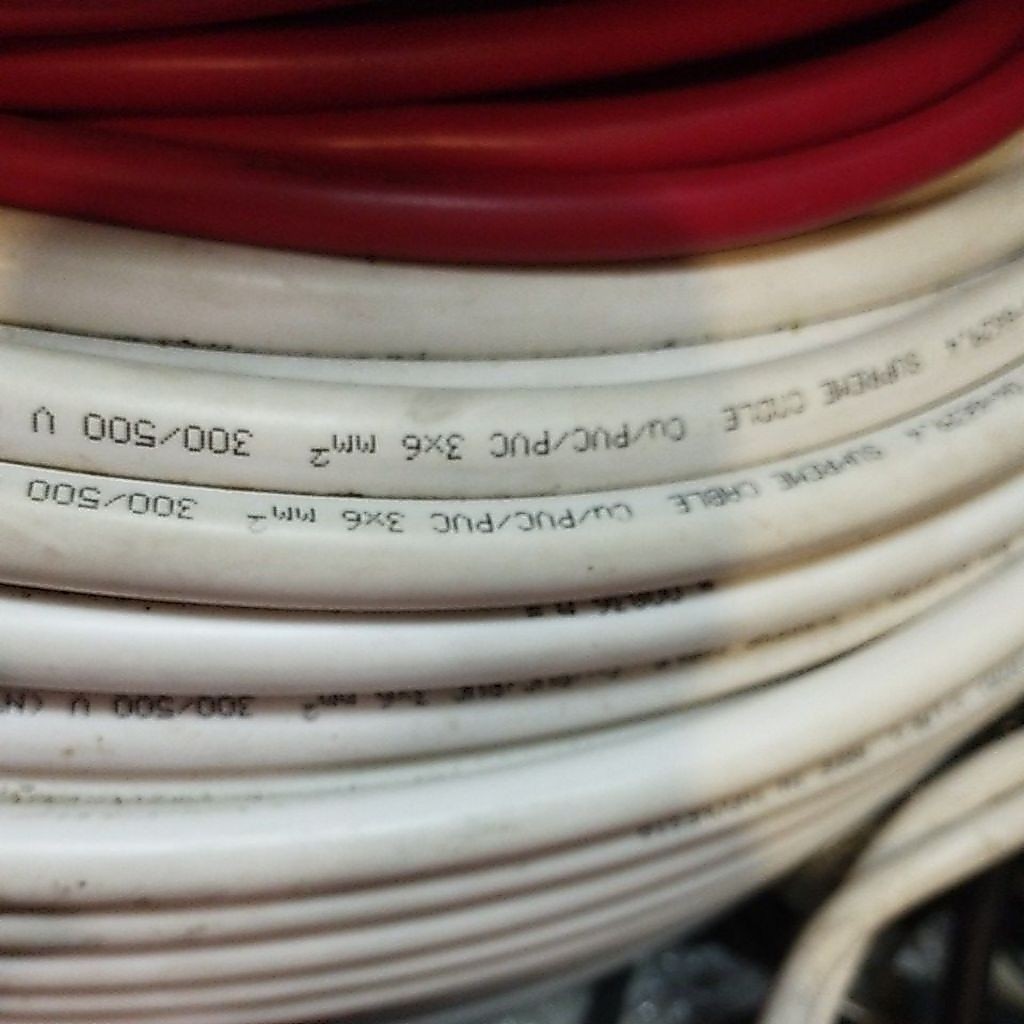 KABEL KAWAT TUNGGAL NYM 3X6MM 3 X 6 MM SUPREME ECERAN METERAN
