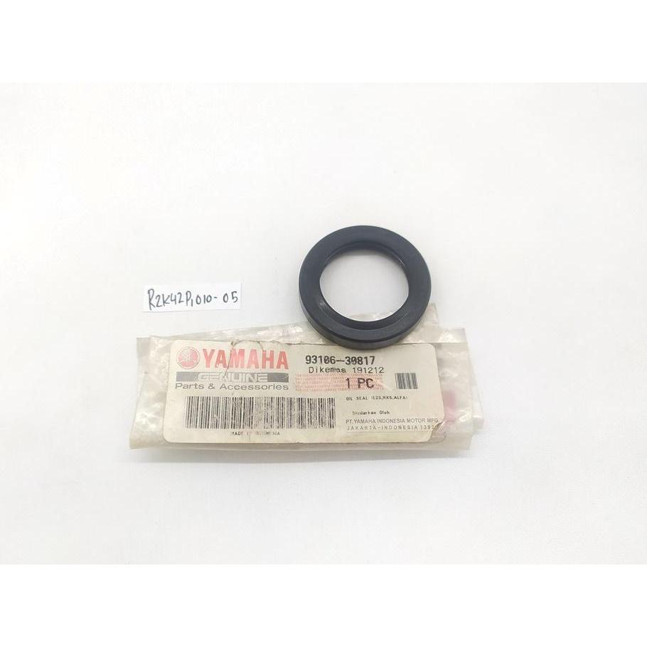 Oil Seal Nap Gir Yamaha RXS F1ZR Alfa Champ Crypton Ori 93106-30817