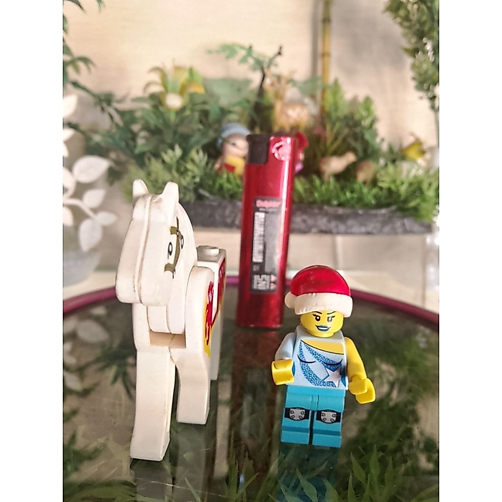 mini figure Lego bekas baik