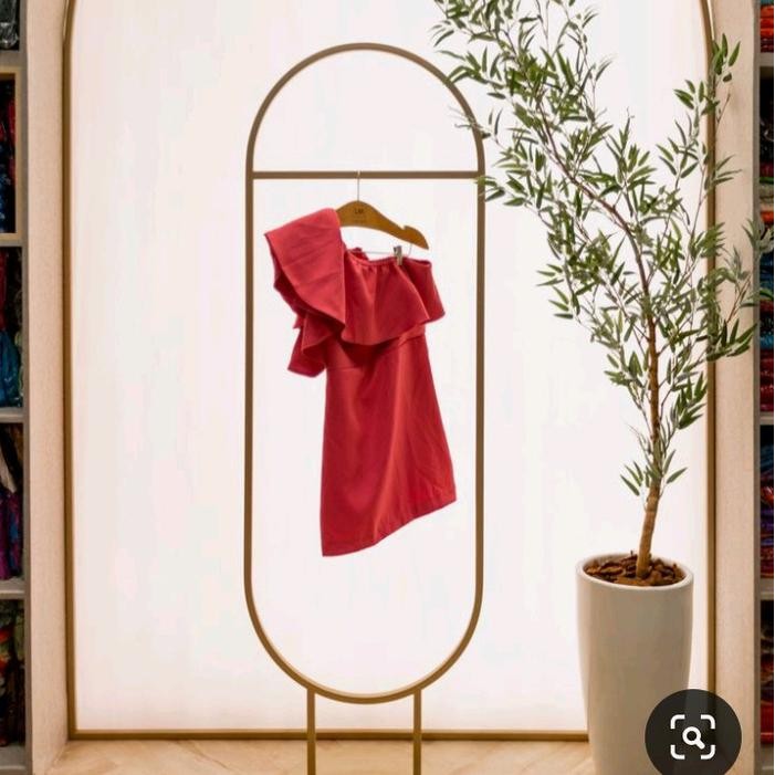 

gantungan Baju Oval emas aesthetic Portable