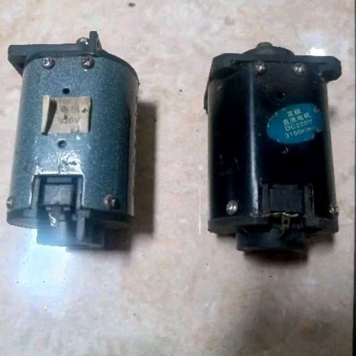 GENERATOR listrik DC 220volt