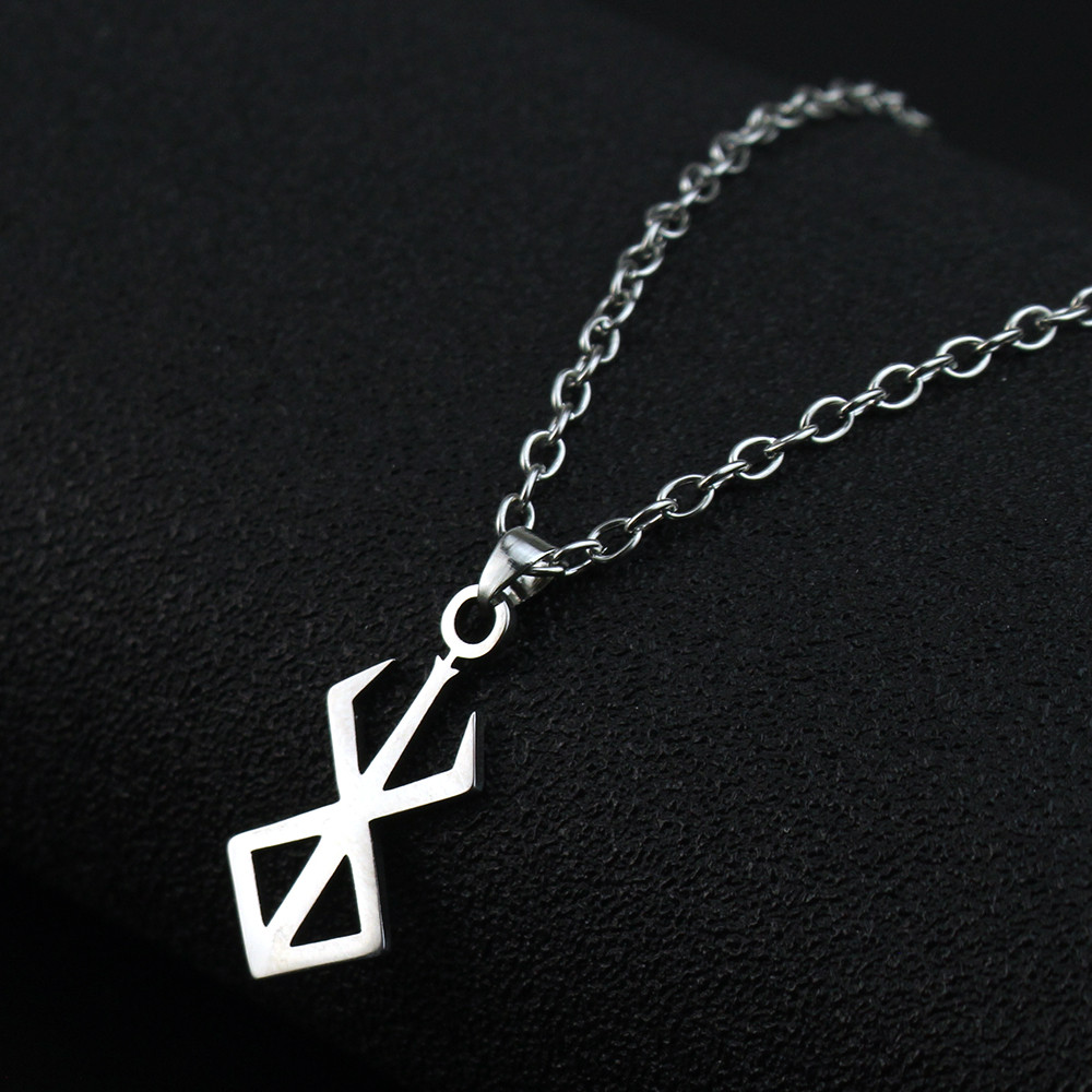 Anime Berserk Symbol Logo Necklace Guts Sword Logo Pendants Cosplay Jewelry Decoration Necklace Prop