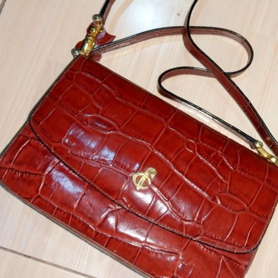 Tas Wanita Ibu Emak Charles Louvier