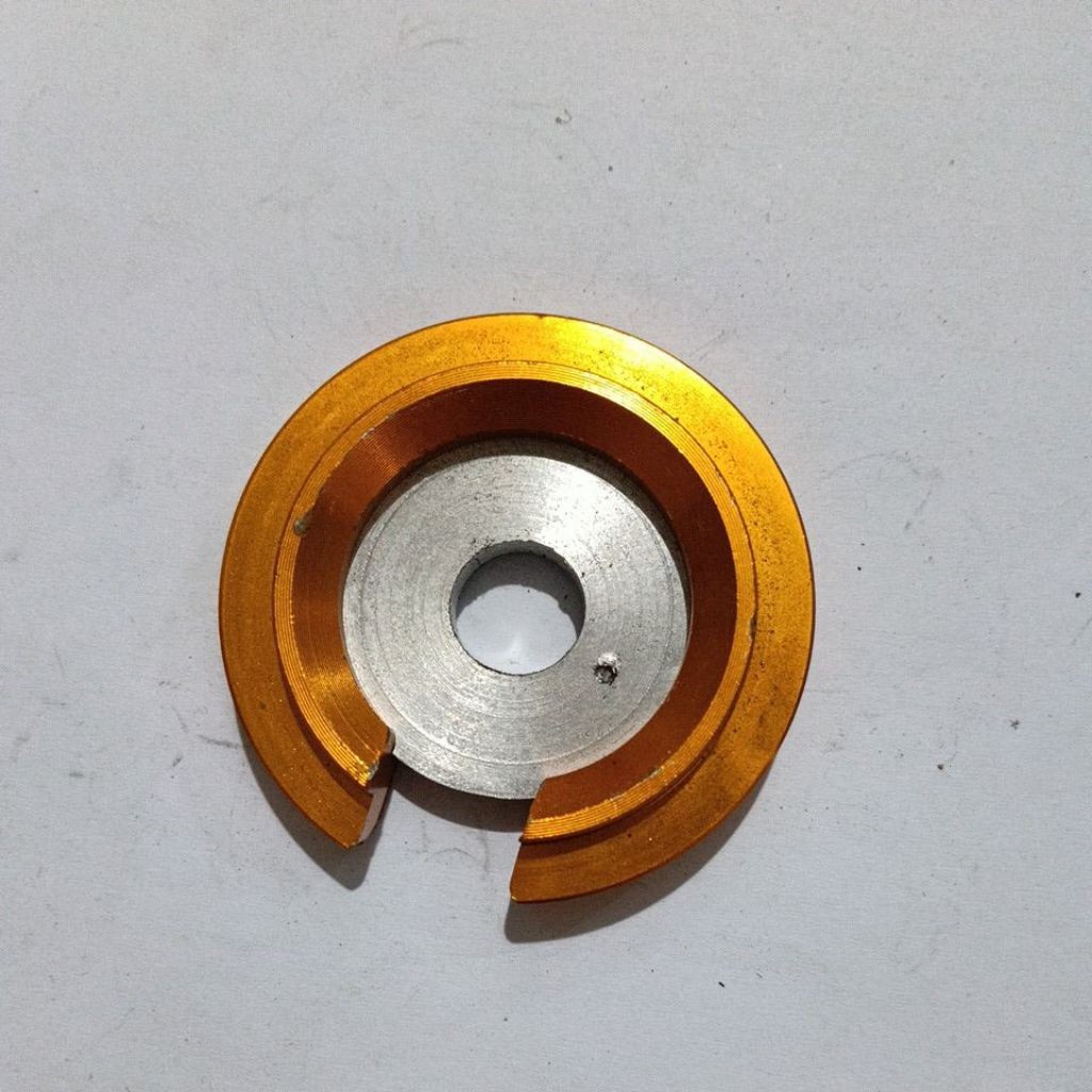 dudukan skok shock skok breaker tabung belakang bagian atas