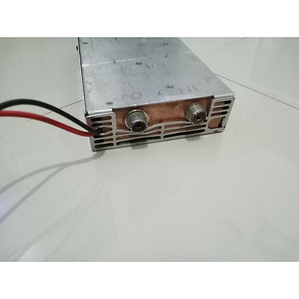 boster pallet vhf bisa untuk di mobil/ di base station