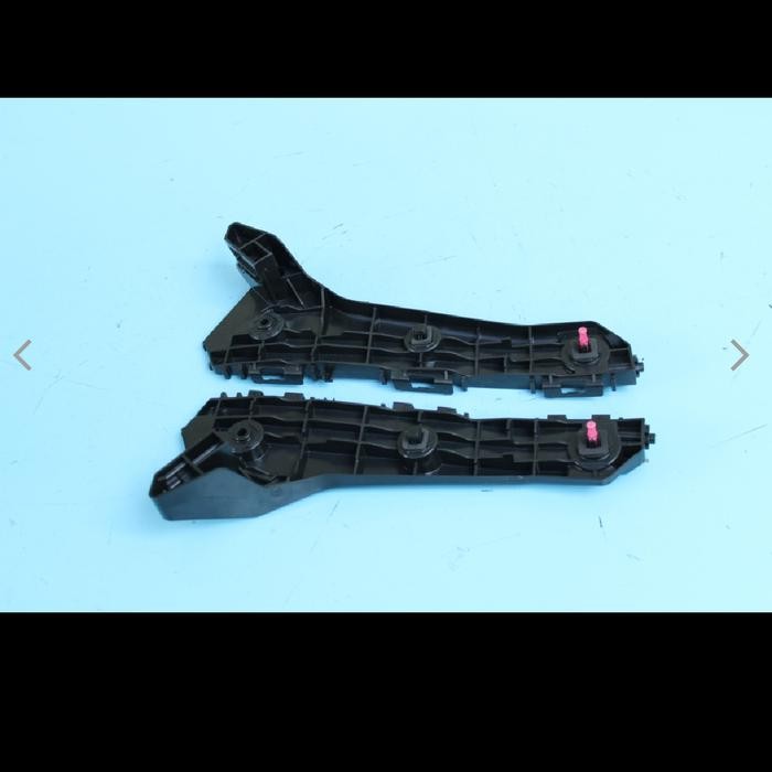 BRACKET BUMPER DEPAN INNOVA REBORN - PENDEK / LH RH BEST