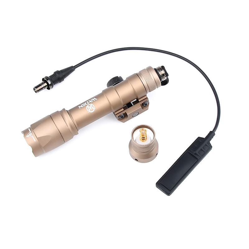 WADSN Tactical M600C Flashlight  M600 Huntting  Scout Light 600 Lumens White LED Spotlight Fit 20MM 