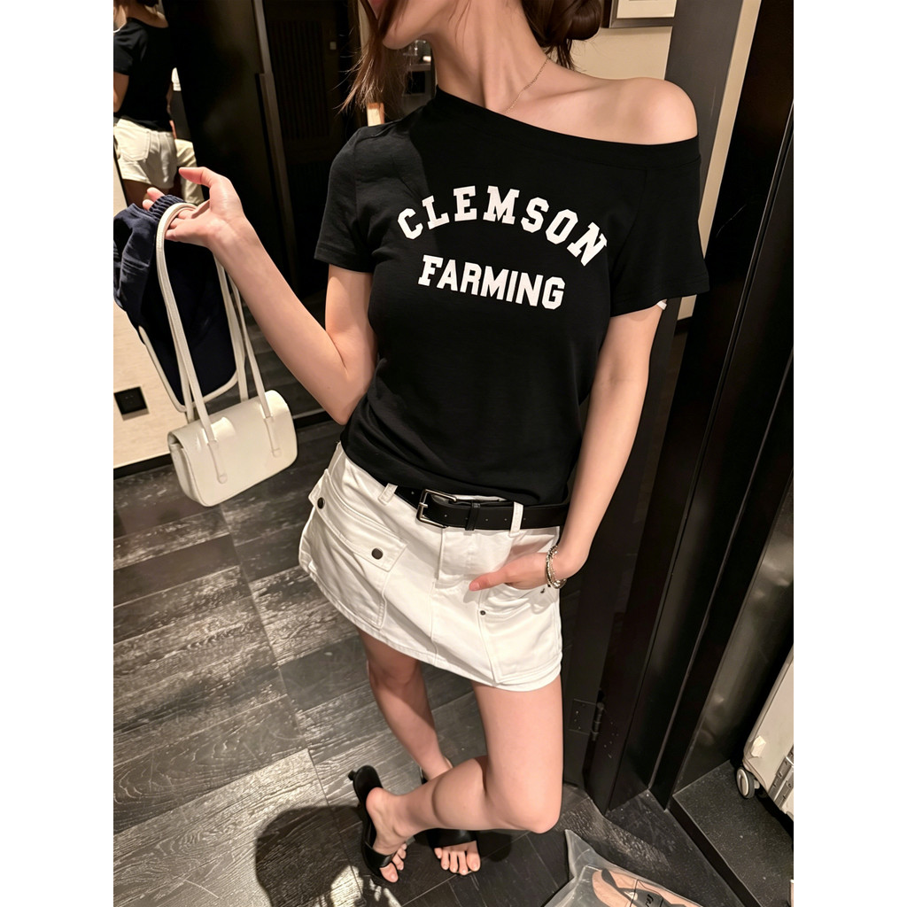 2TOYOUNG Atasan Cewek Pendek Leher Miring Fashion Gaya Amerika Retro Liburan Musim Panas Bodyfit Pri