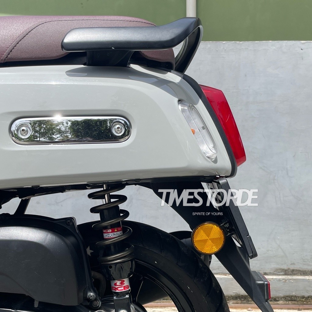 Mata kucing Lampu Reflektor Fazzio | Lampu Reflektor Fazzio | Mata Kucing Fazzio | Lampu Fazzio